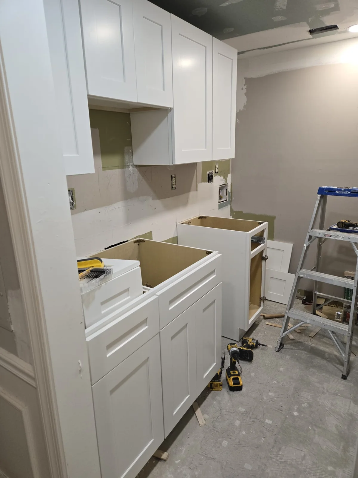 Plumbing & Electrical Repairs by Master Handyman